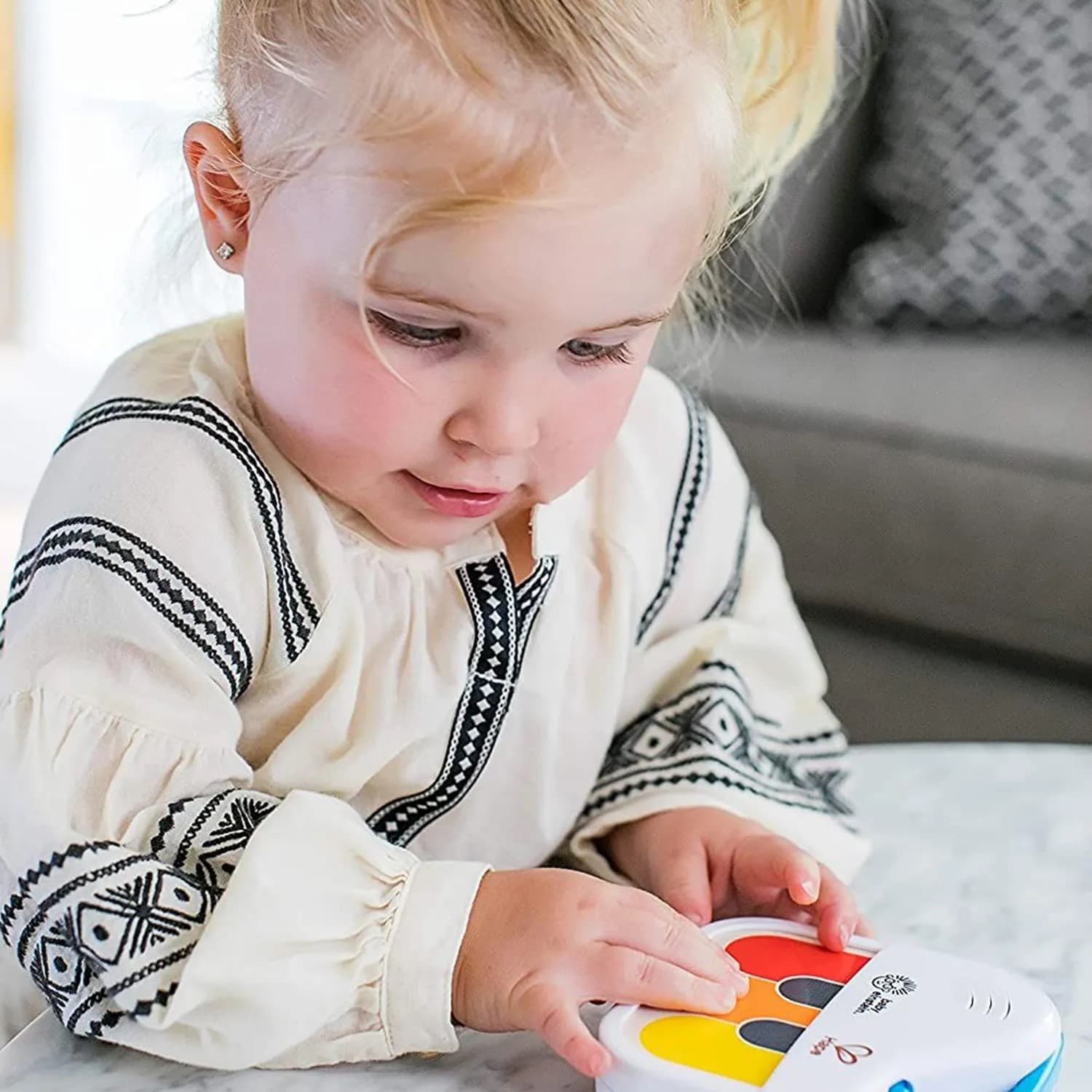 Музыкальная игрушка мини пианино волшебное прикосновение  HAPE