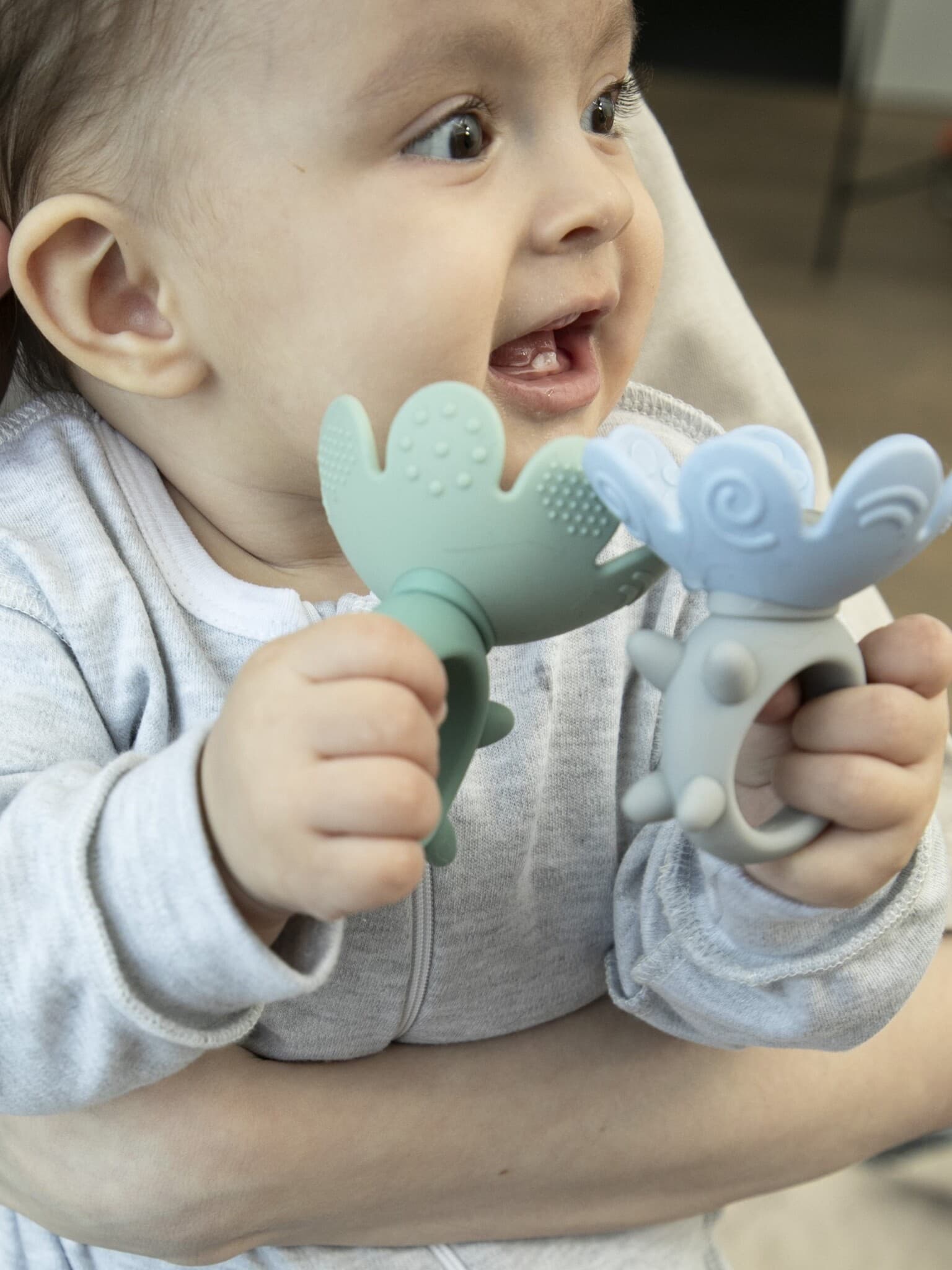 Игрушка-прорезыватель FLORAL LION, Cloud