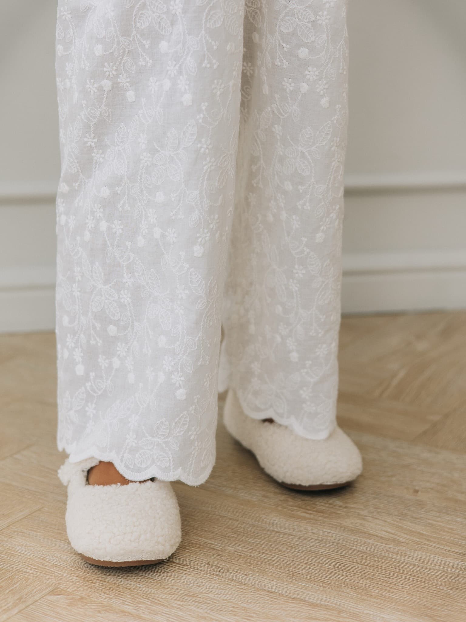 Брюки из шитья "Мия", Молоко