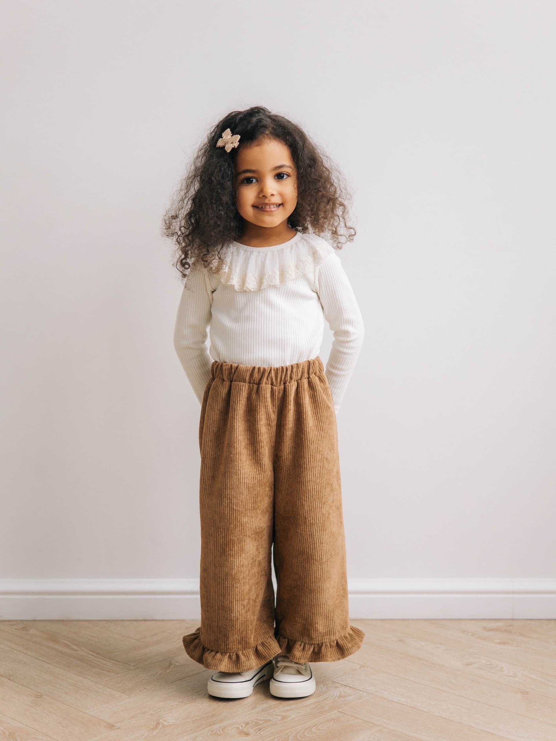 Вельветовые брюки с рюшками, Кэмел