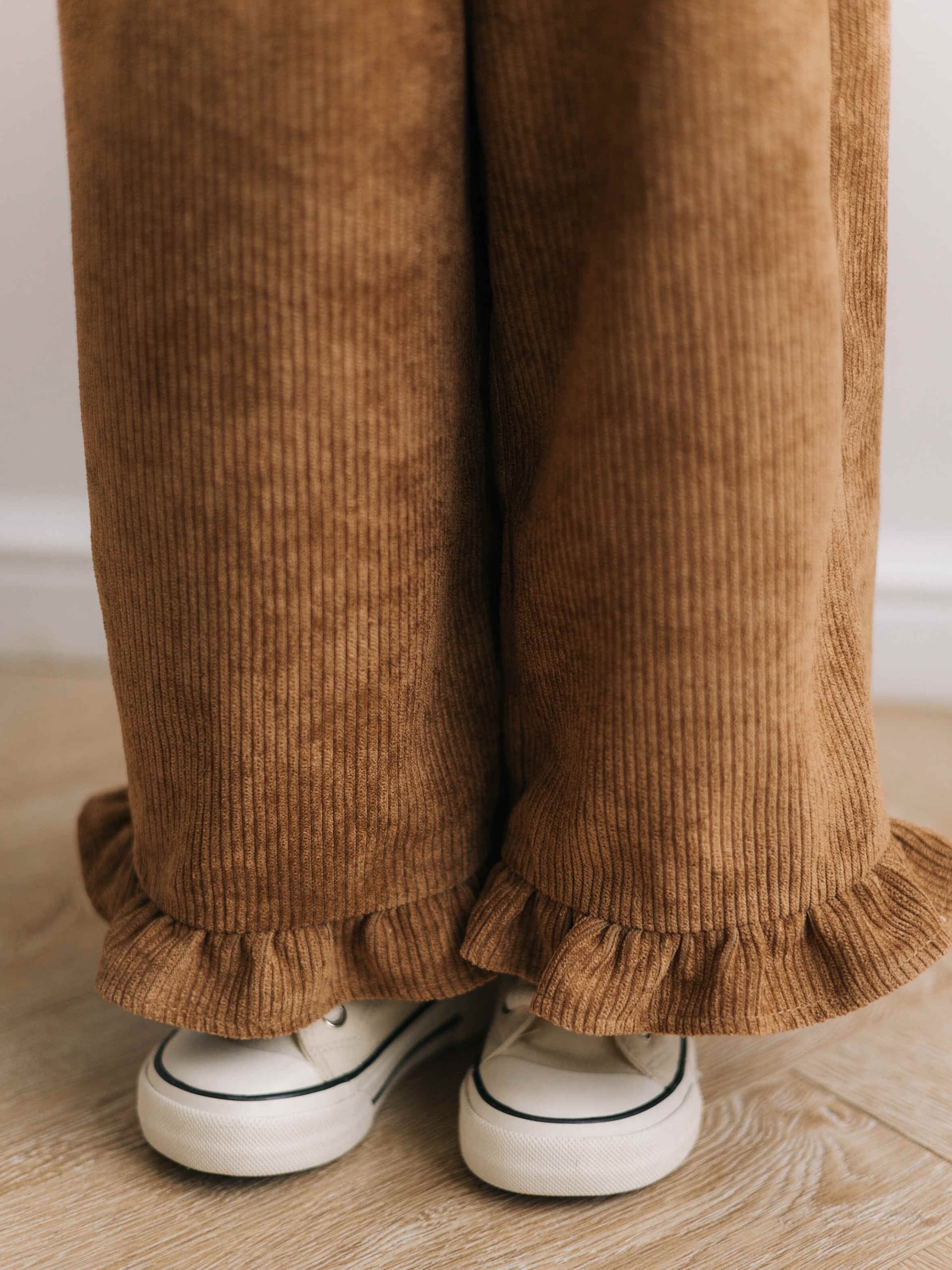 Вельветовые брюки с рюшками, Кэмел