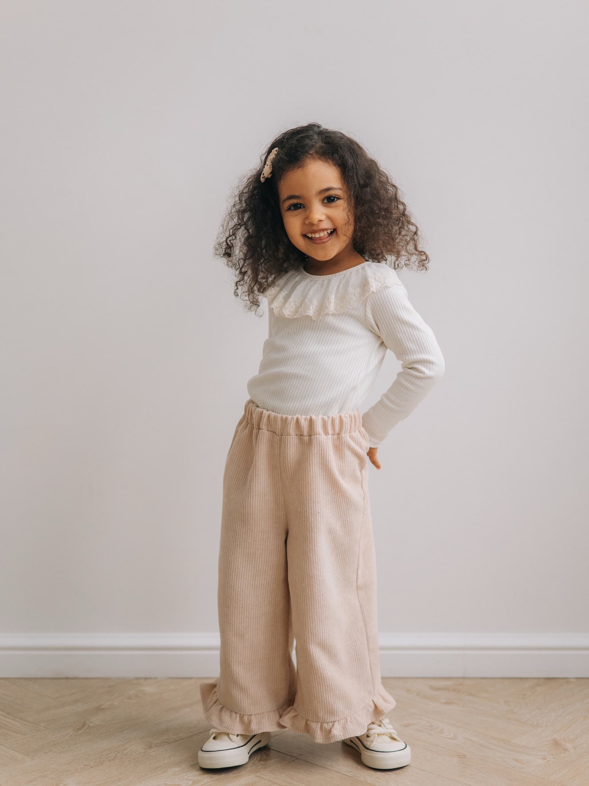 Вельветовые брюки с рюшками, Милк