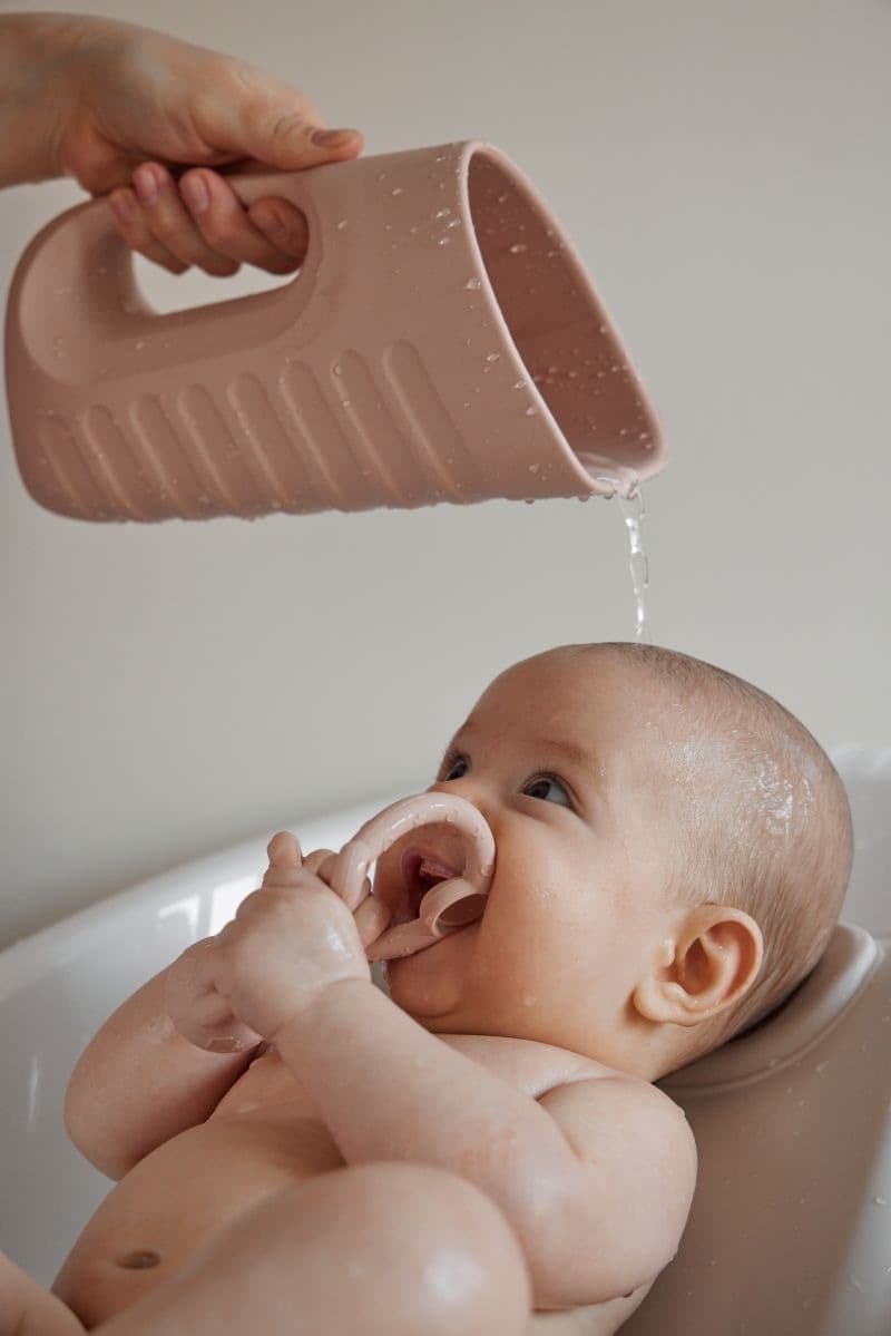 Кувшин для купания, Лён