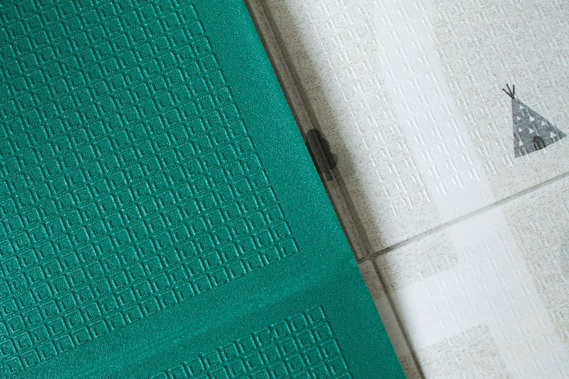 Коврик детский складной 140x200x1 см, Лесные тропинки