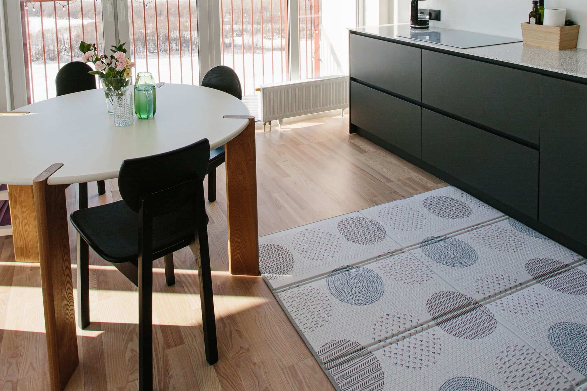 Складной коврик Sillky Portable 140x200x1 см, Уютные кружочки