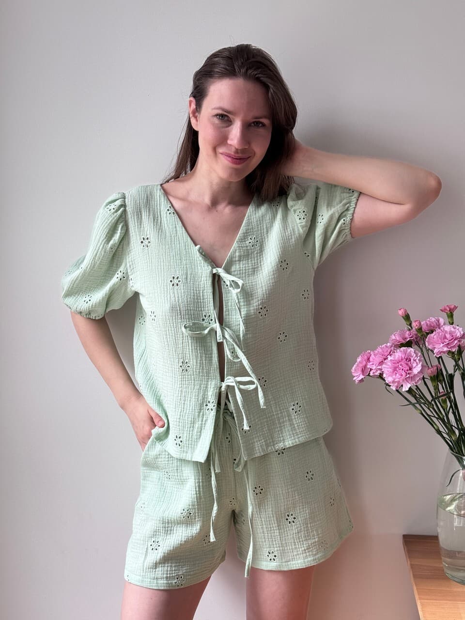 Костюм из муслина с завязками Мятный