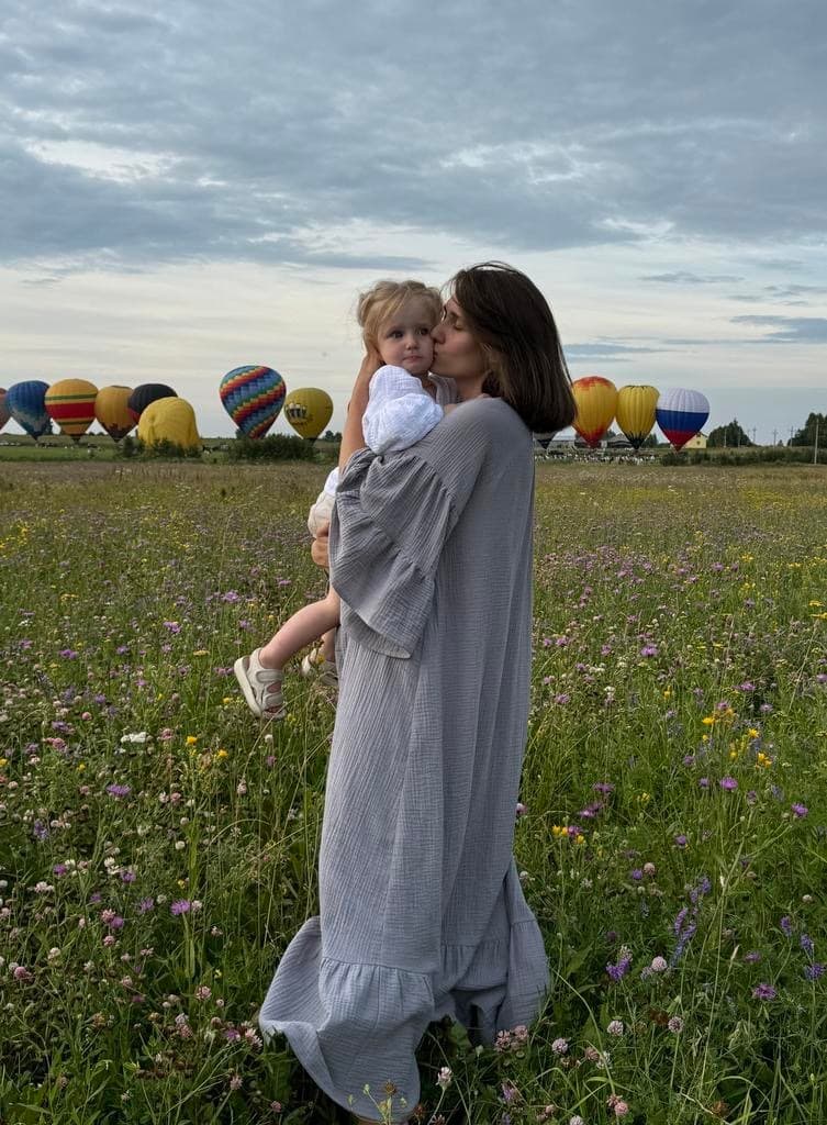 Платье муслиновое с воланами, Серый