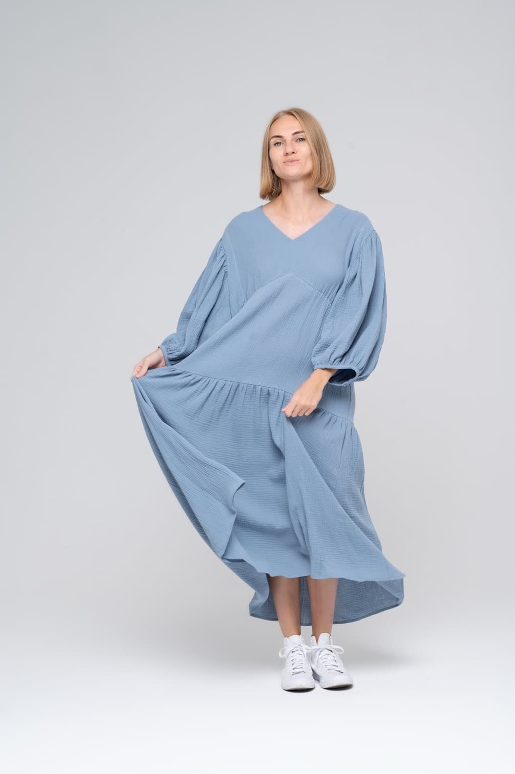 Платье из муслина, Серо-голубое