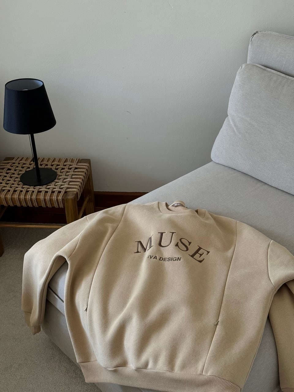 Свитшот Basic утепленный с вышивкой для беременных и кормящих, Бежевый