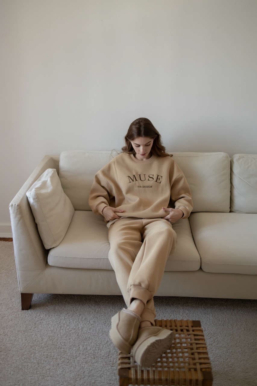 Свитшот Basic утепленный с вышивкой для беременных и кормящих, Бежевый