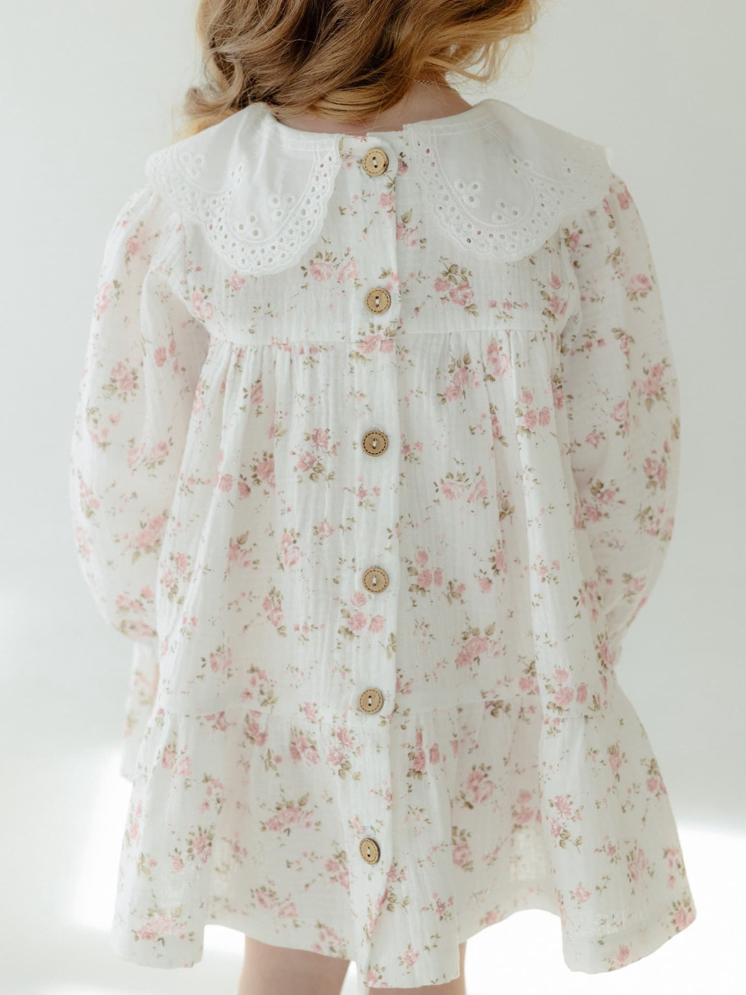 Платье с воротником из муслина, В цветочек