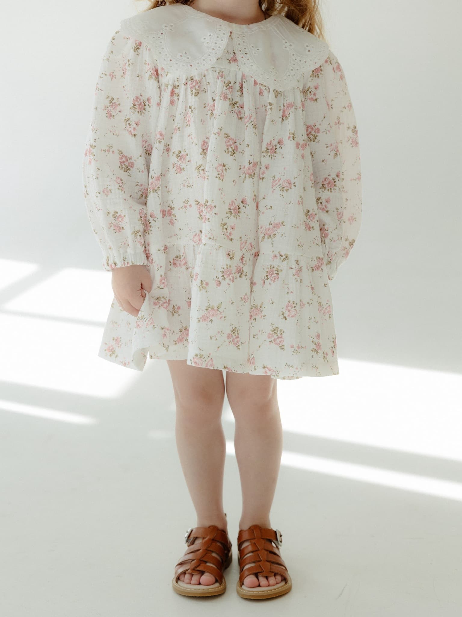 Платье с воротником из муслина, В цветочек