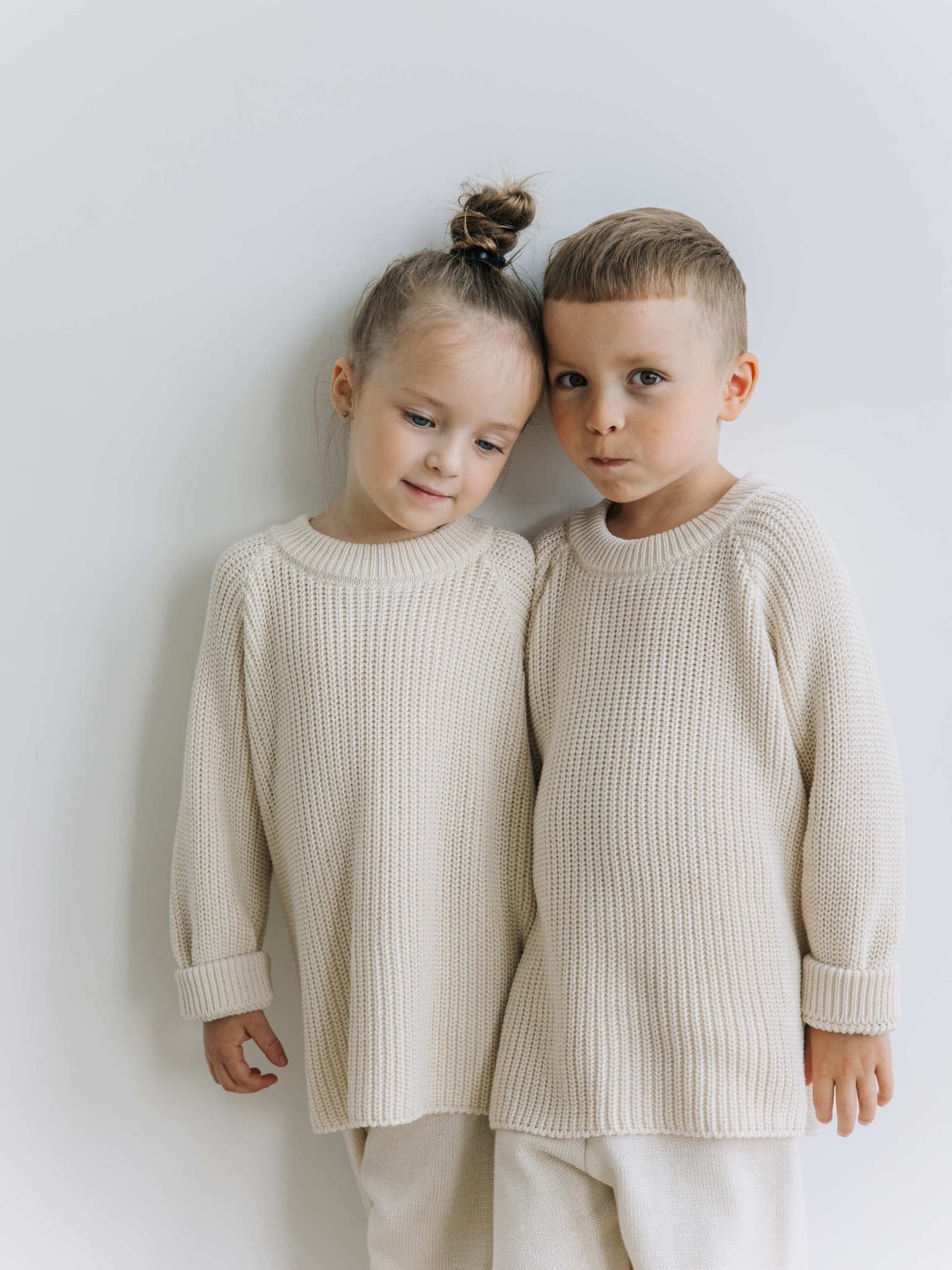 Вязаный джемпер, Молоко