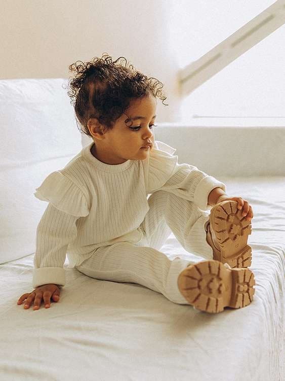 Костюм из теплой лапши, Молоко