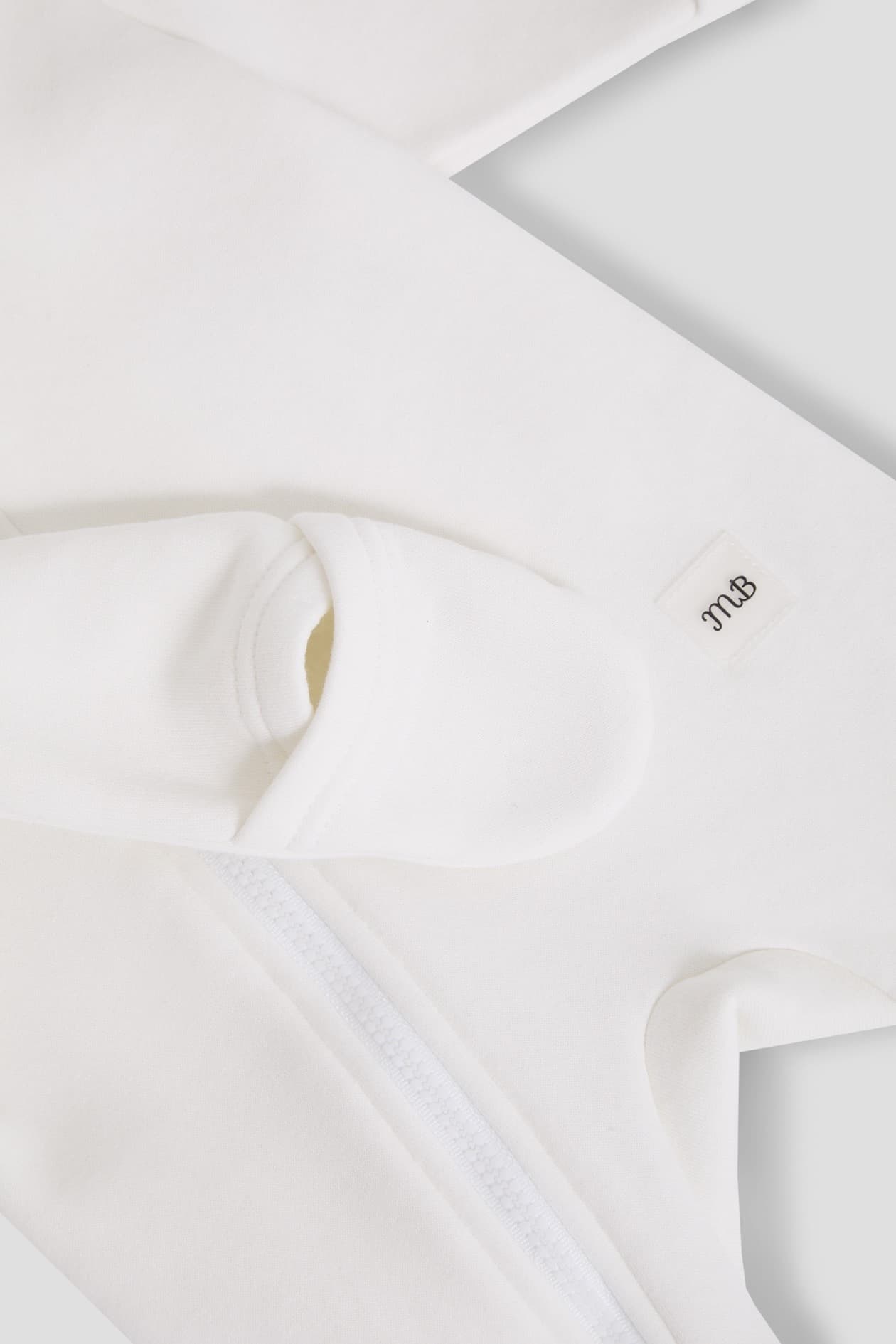 Комбинезон с капюшоном из футера , Молочный