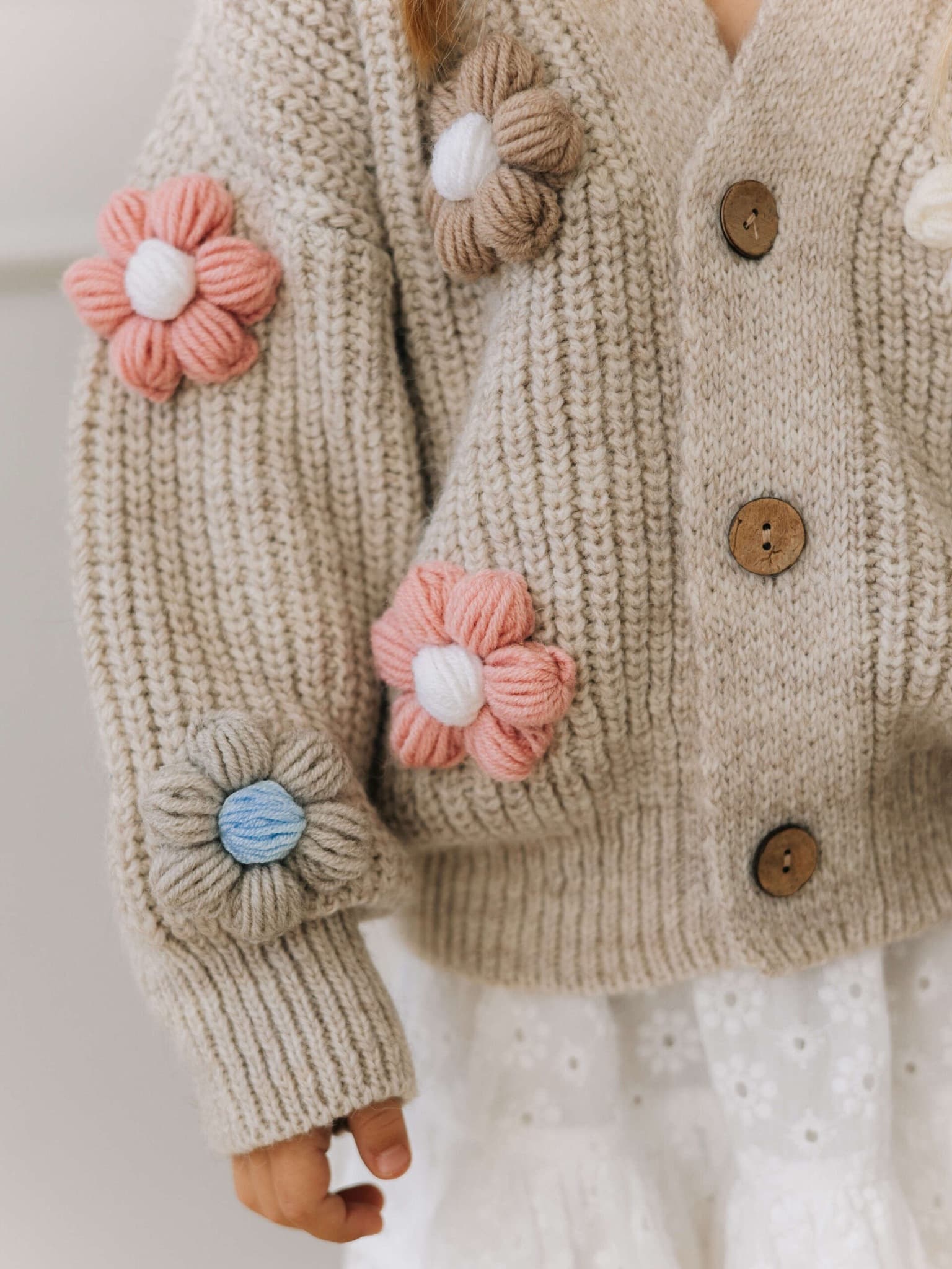 Кардиган с цветами, Бежевый