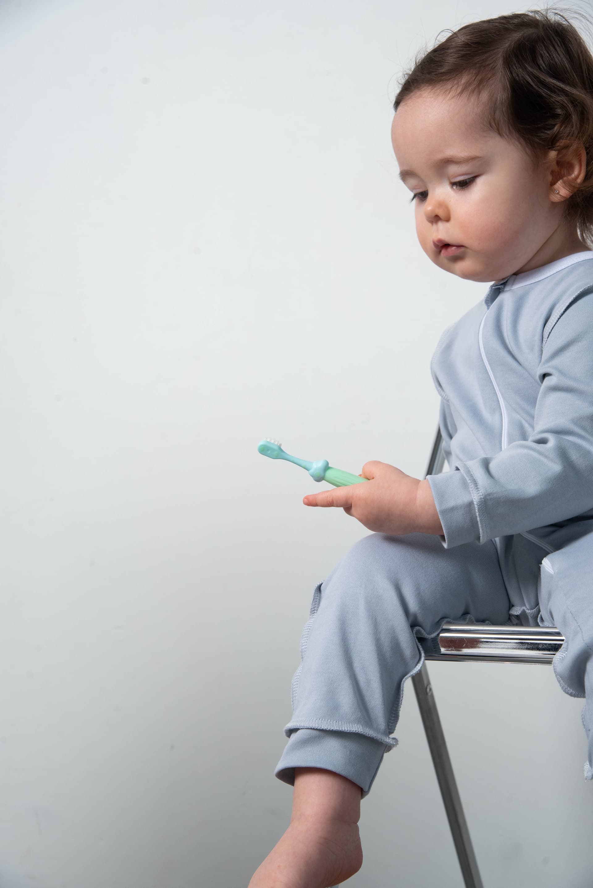 Набор детских зубных щеток Clouds, 3 шт