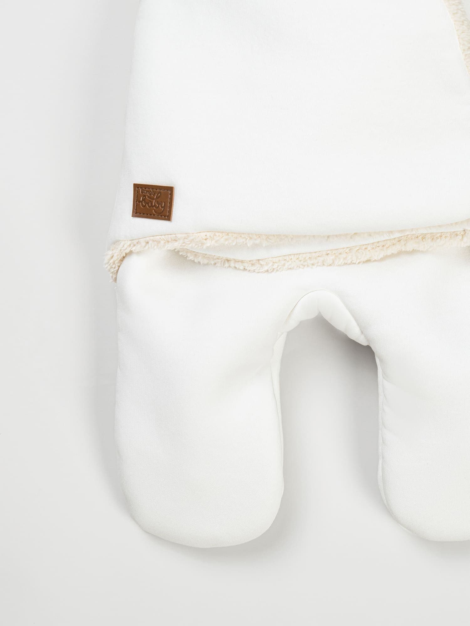 Конверт-звездочка "Молоко" с прорезями для ремней безопасности