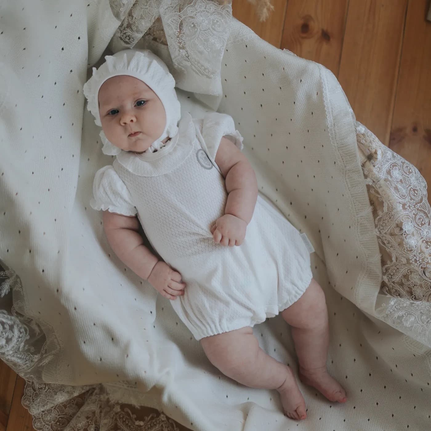 Песочник с рюшей, Экрю