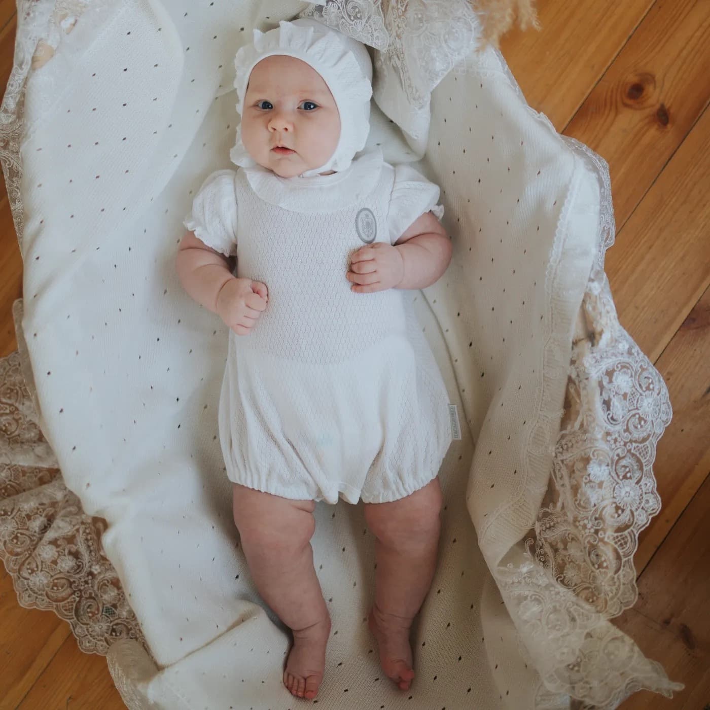 Песочник с рюшей, Экрю