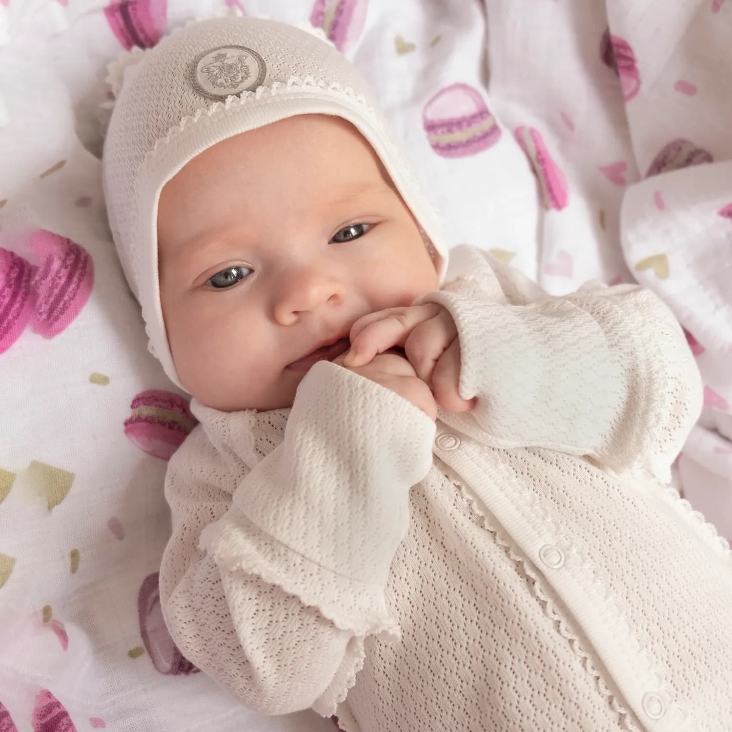 Слип ажурный, Экрю