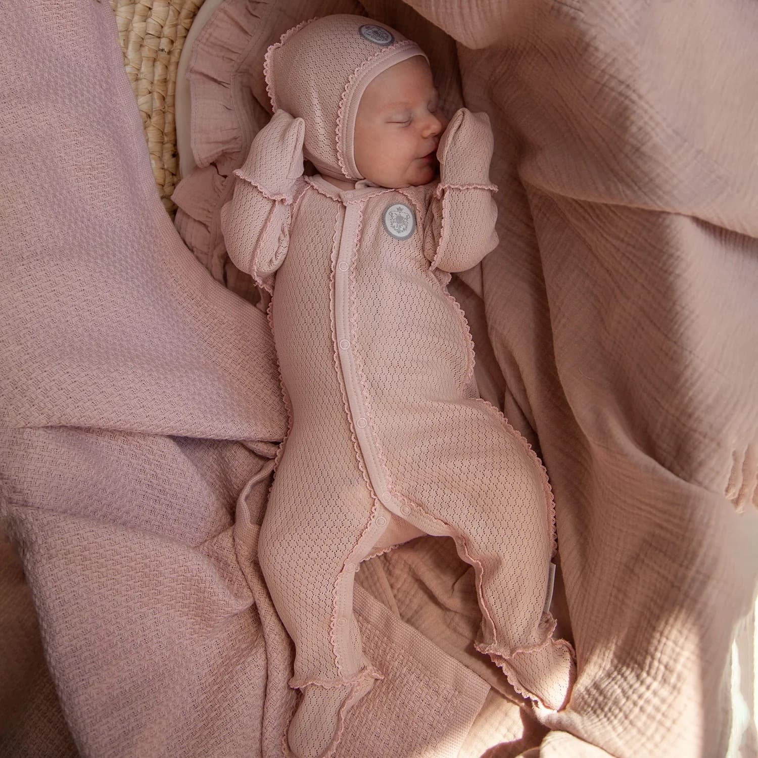 Слип ажурный, Пудра