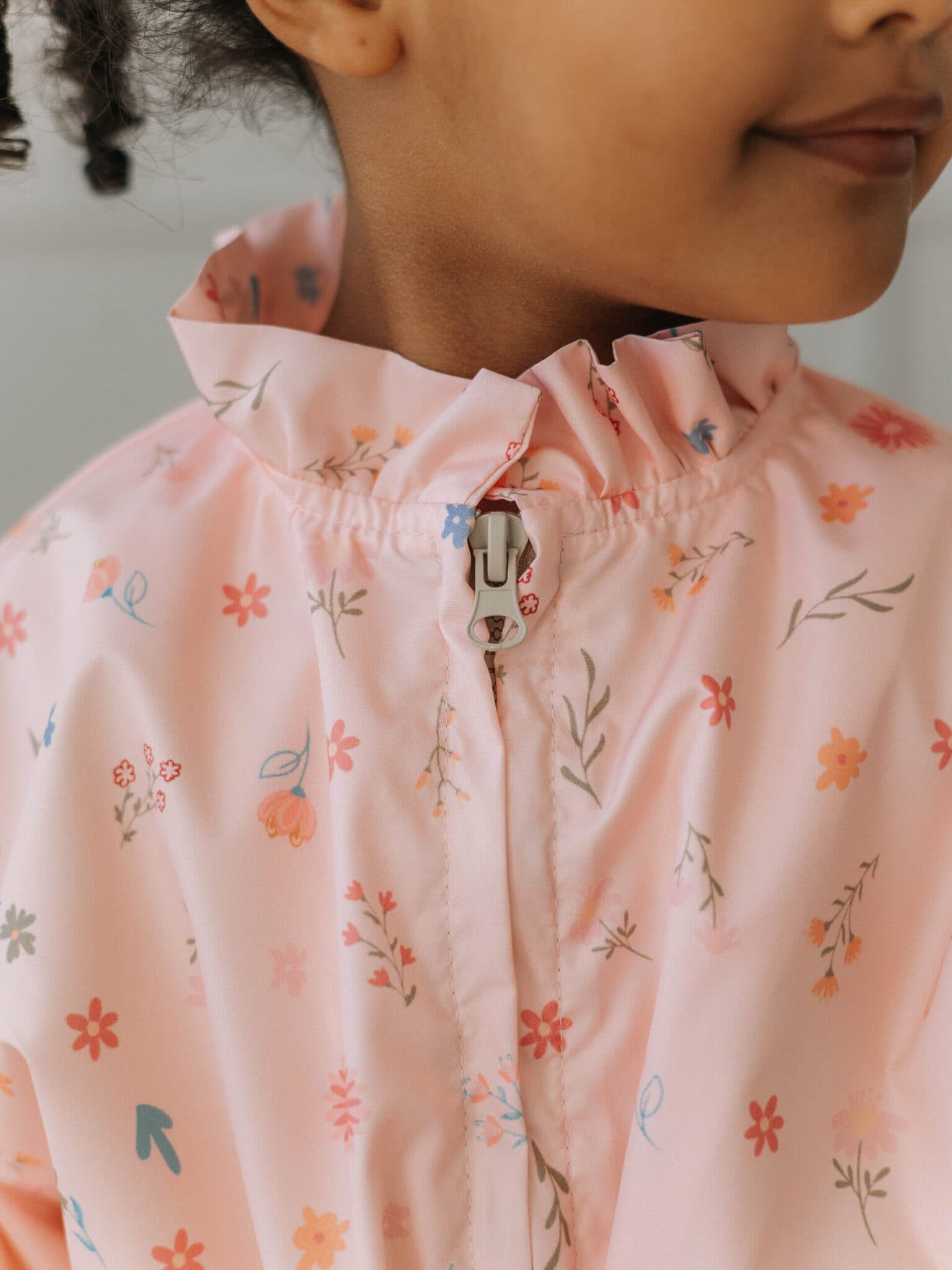 Ветровка в цветочек, Розовый