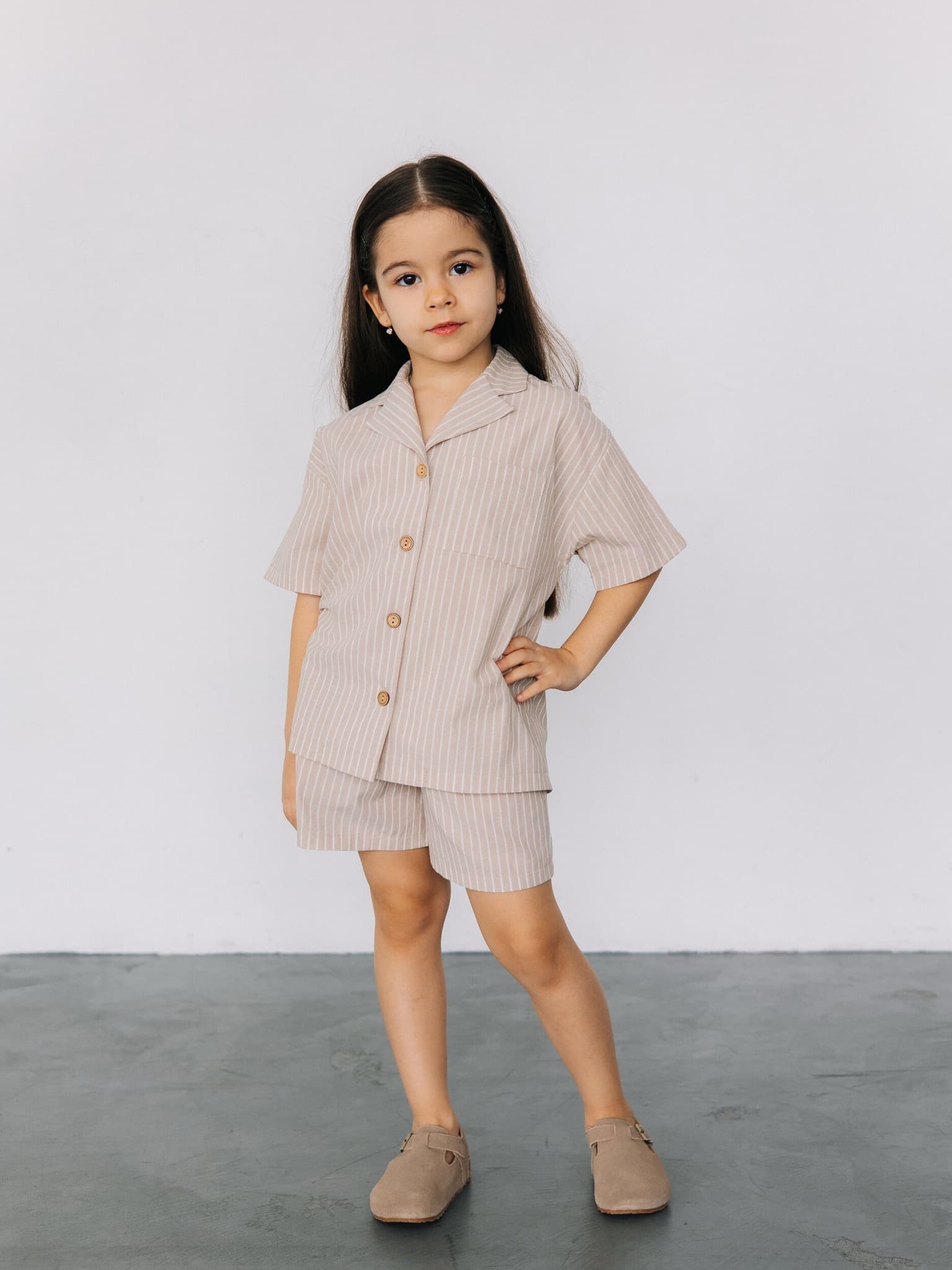 Рубашка и шорты в полоску, Бежевый