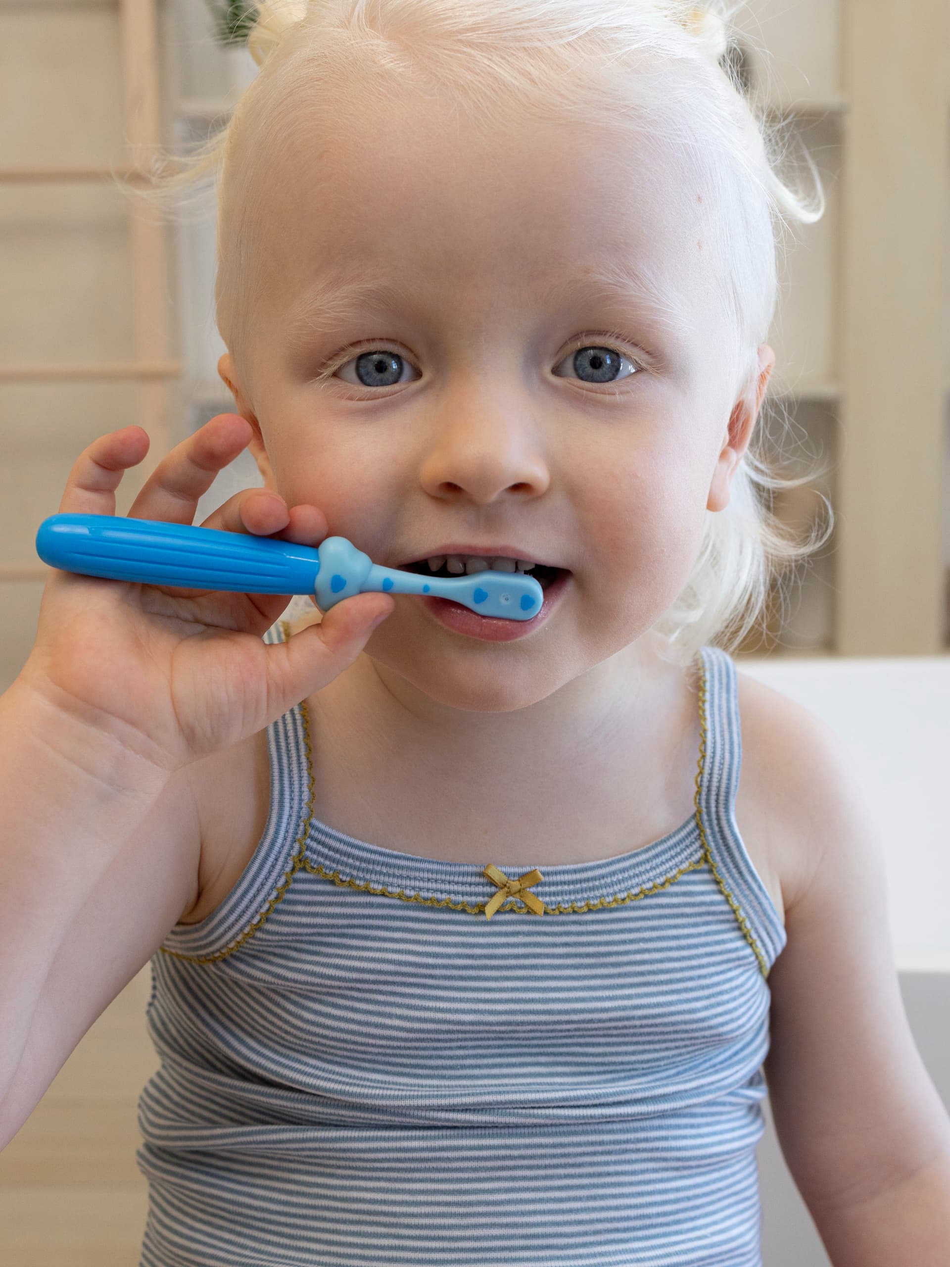 Набор детских зубных щеток, Bright clouds 3 шт