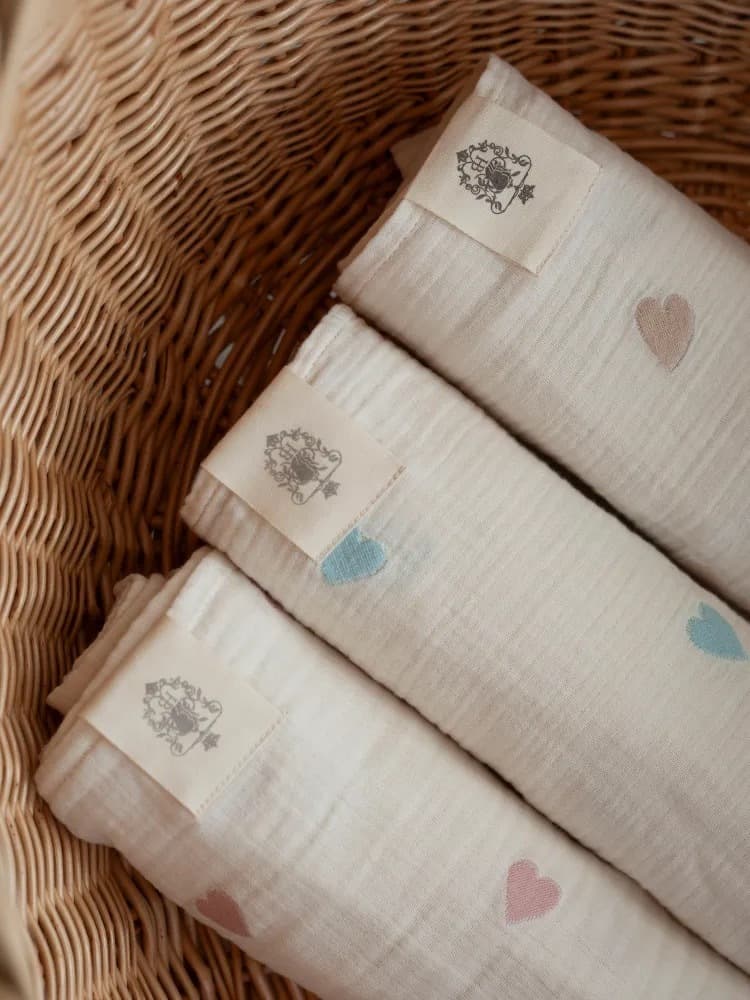 Плед - пеленка "Сердечки" 110х110, Голубой