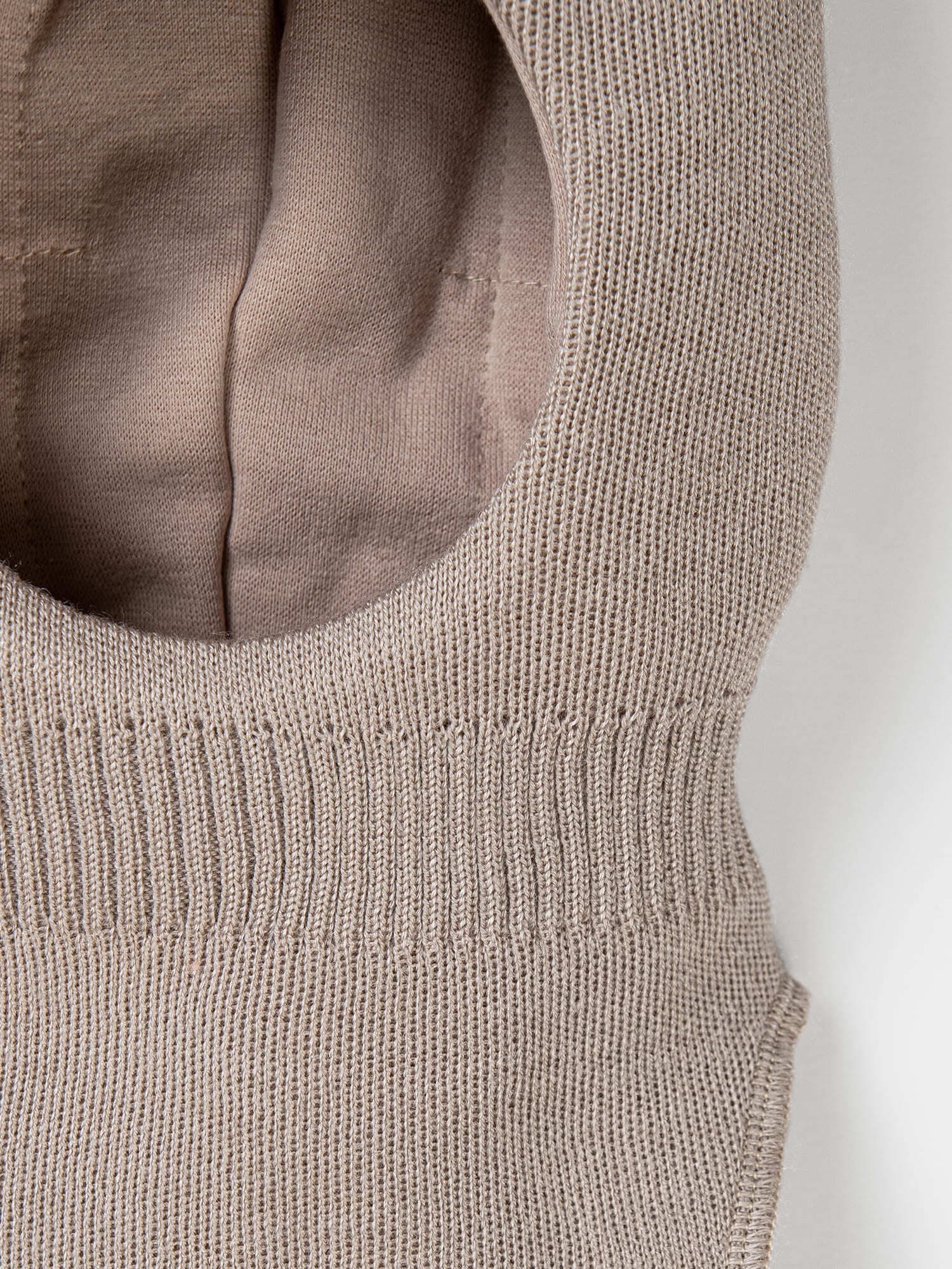 Шлем зимний из смесовой шерсти "Нюд"