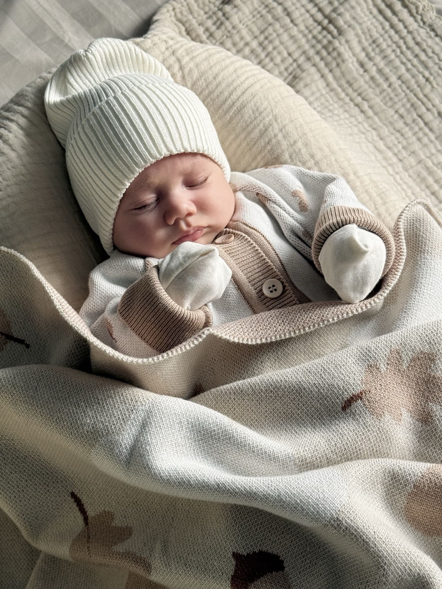 Комбинезон вязаный, Желуди