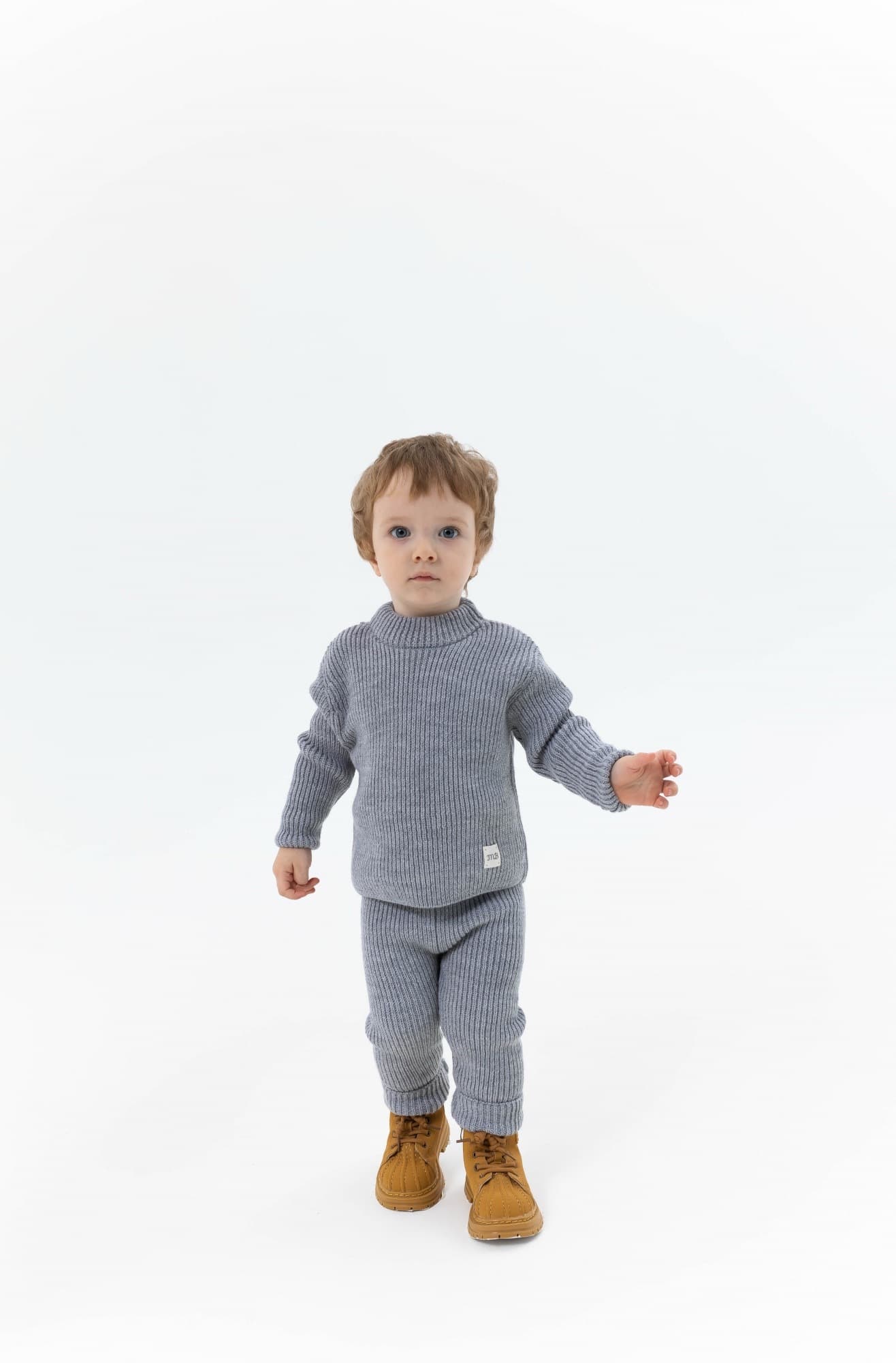 Костюм классический из меринос-кашемира, Серый