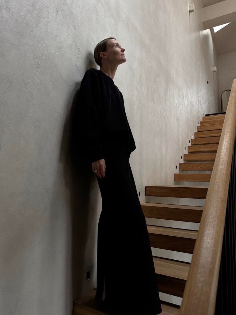 Костюм с юбкой, Черный