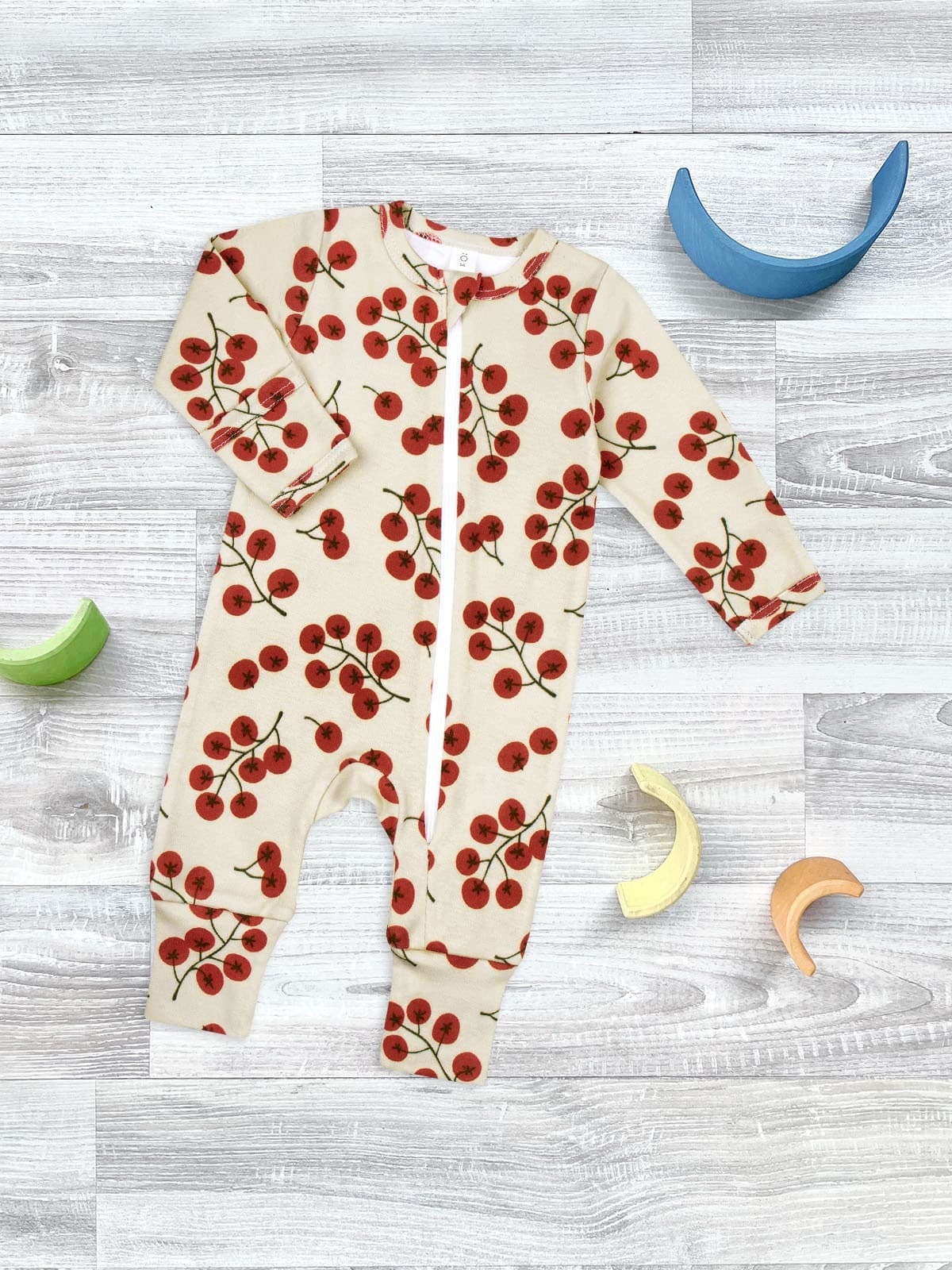 Комбинезон Mjolk Sleep and Play Cherry Tomatoes, на манжетах