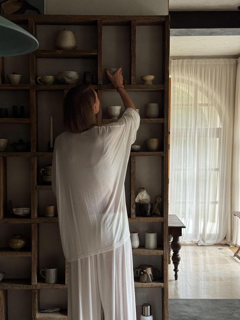 Костюм, Молочный