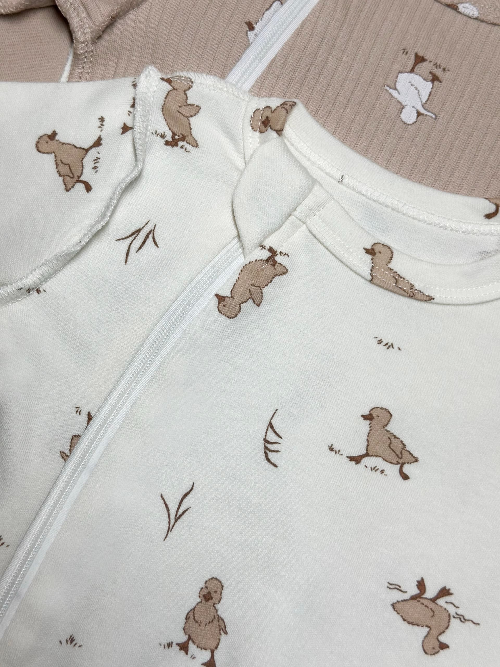 Комбинезон, Утята/Экрю